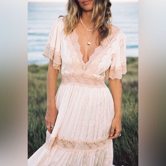 Spell Free People Ocean Gown Maxi White Cream Dress Size XS - Picture 12 of 17